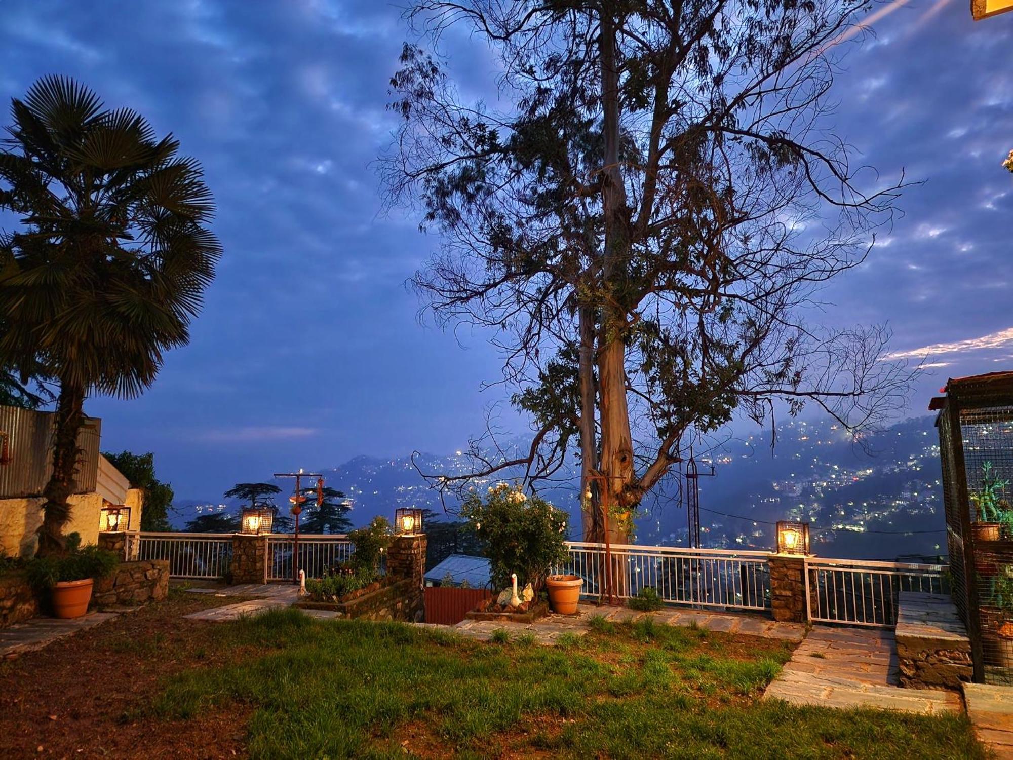Aaram Baagh Simla Appartement Buitenkant foto