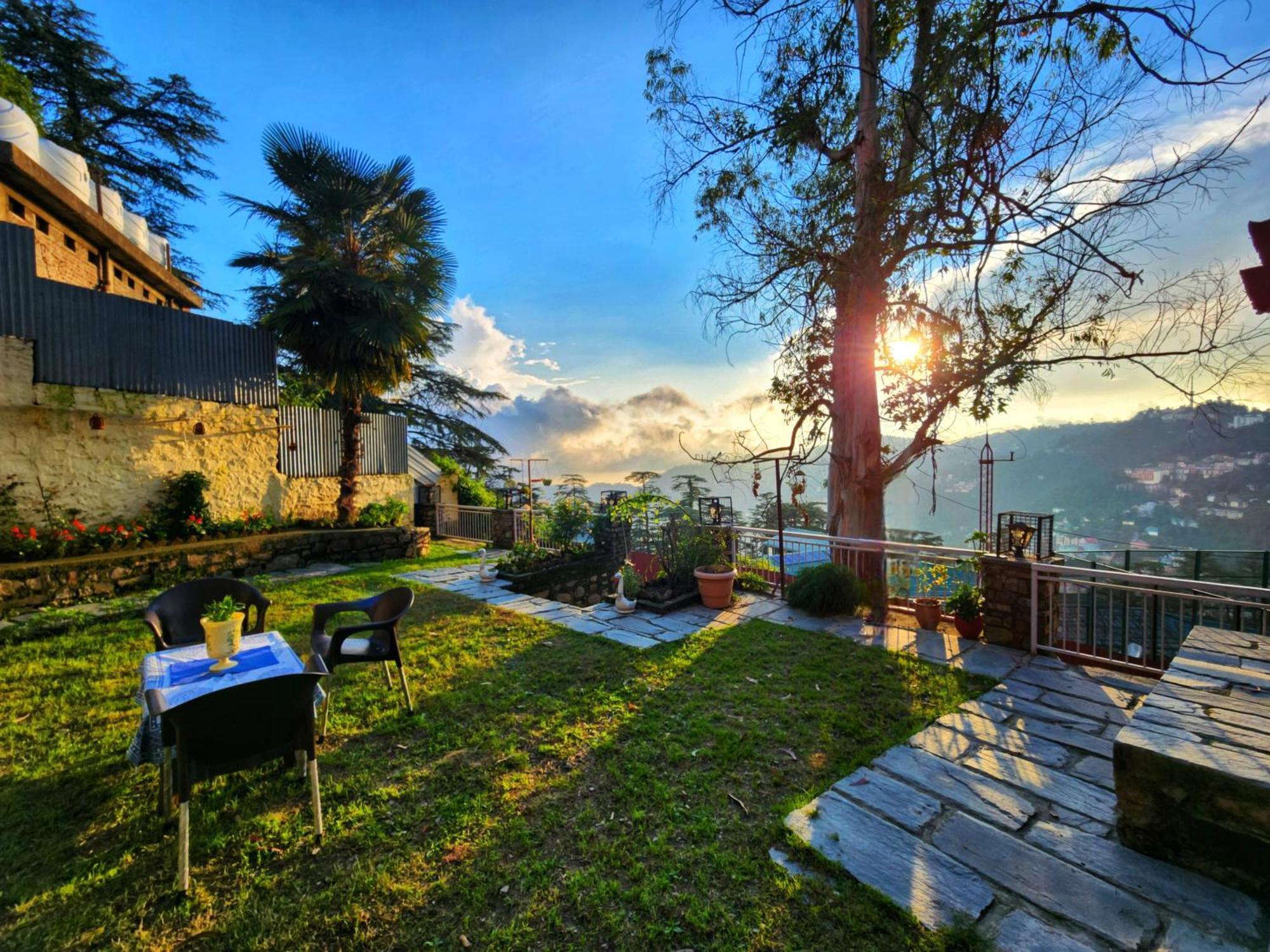 Aaram Baagh Simla Appartement Buitenkant foto